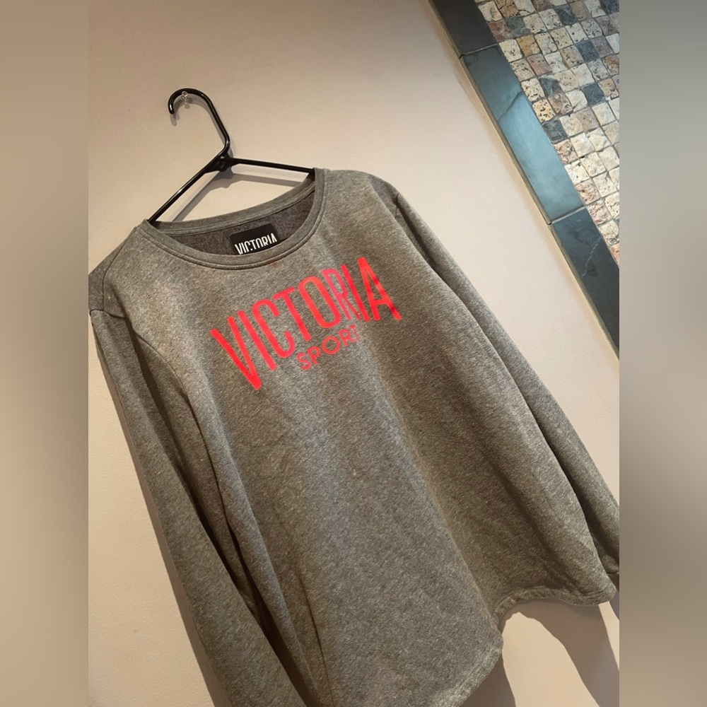 Oversized dark gray Victoria’s SPORT crewneck. Super comfortable 💕